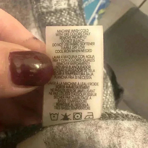 Calvin Klein plaid sweater vest - Picture 6 of 8